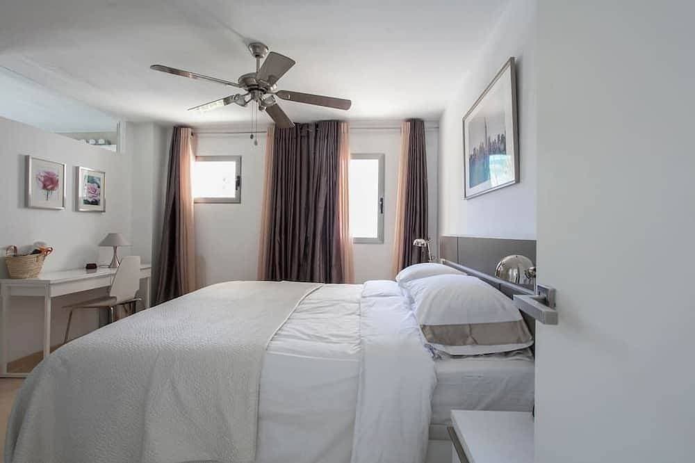 Foto 9 von 30: Beach Front Apartment \"Oden 2\" mit einem halbprivaten Strand in Altea, Spanien