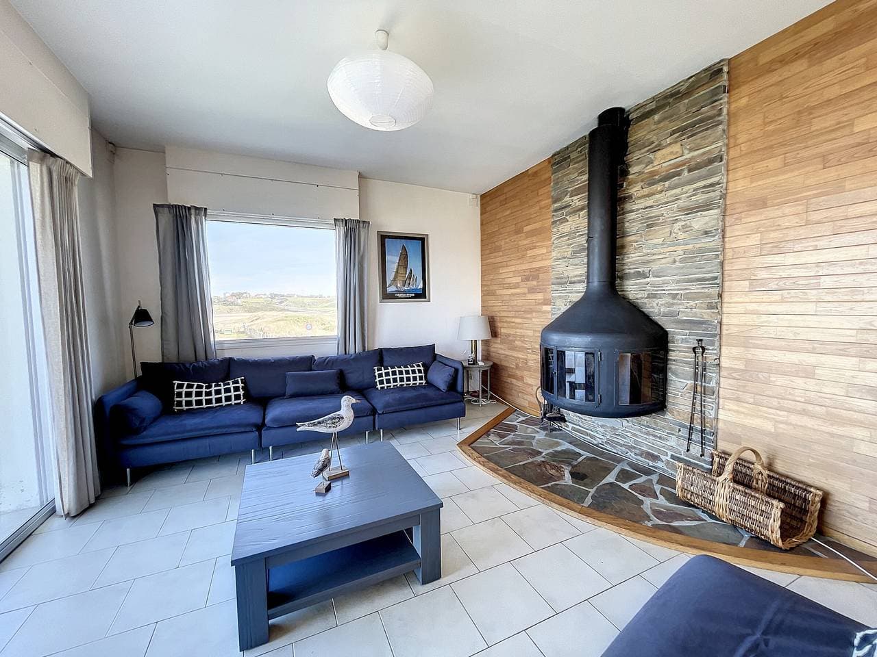 Foto 6 von 23: Villa mit Garten und Strandzugang, Terrasse, 5 Schlafzimmer, 2 Bäder, WLAN, Parkplatz