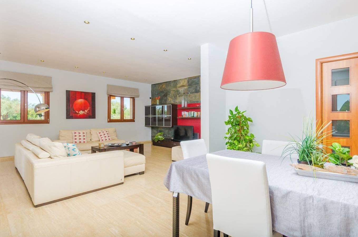 Foto 12 von 58: Can Bou – Villa mit Privatpool am Stadtrand von Ses Salines und nur 4 km vom Strand entfernt. WiFi gratis.