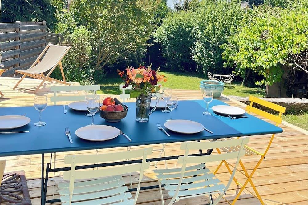 Character family home in the bay of Mont Saint Michel - sleeps 8 1