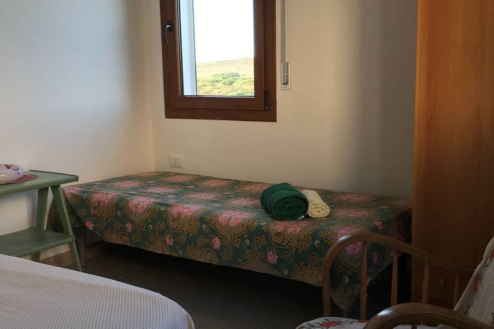 Foto 8 von 30: Praktisch für Surf-Liebhaber in Capo Mannu