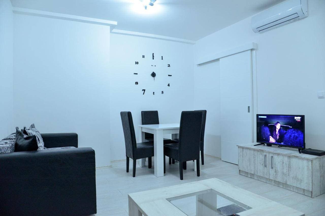 BEST Apartments 1