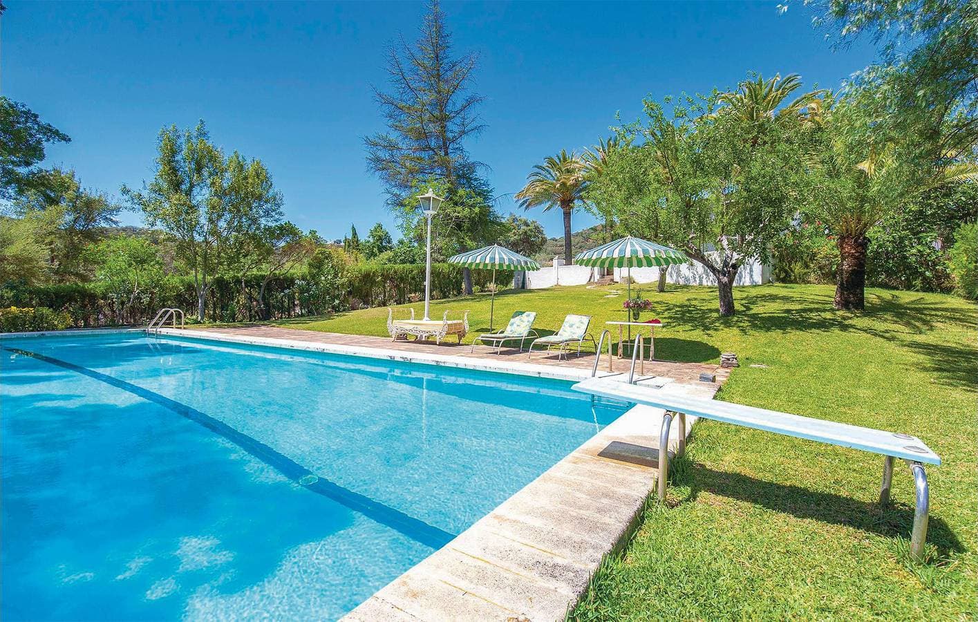 Foto 11 von 22: Apartment am Fluss mit Pool, Parkplatz und WiFi