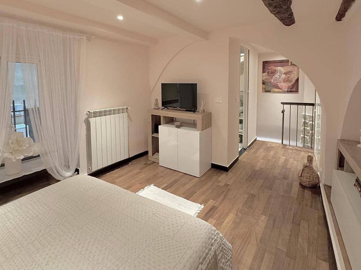 Foto 4 von 52: One-Bedroom Apartment