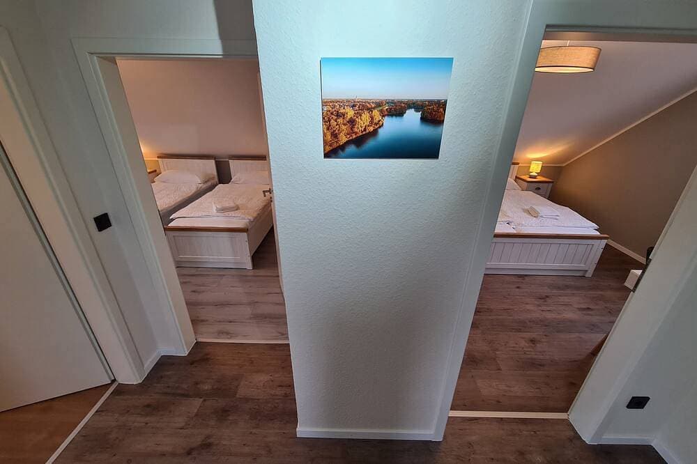 Foto 5 von 18: Ferienhaus Feriendomizil Seeluft in Haselünne direkt am See mit schöner Terrasse