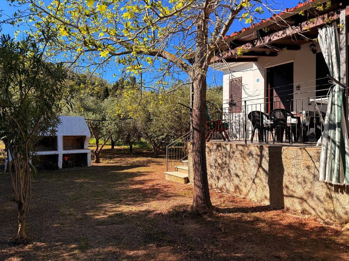 Foto 4 von 29: Two-Bedroom House