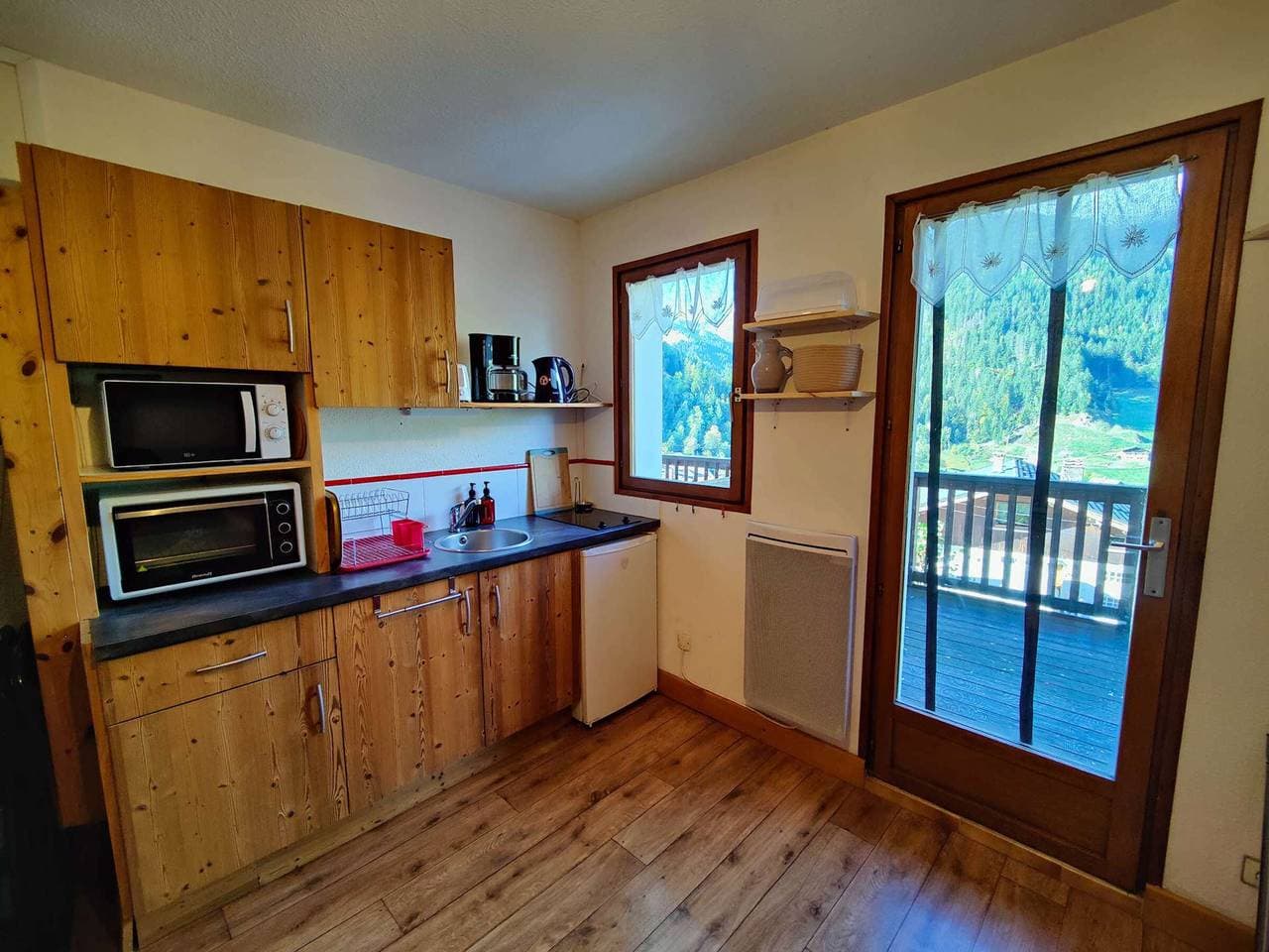Foto 2 von 15: Charmantes Studio in Arêches mit Terrasse, Parkplatz und Schnellem Zugang zu Annehmlichkeiten