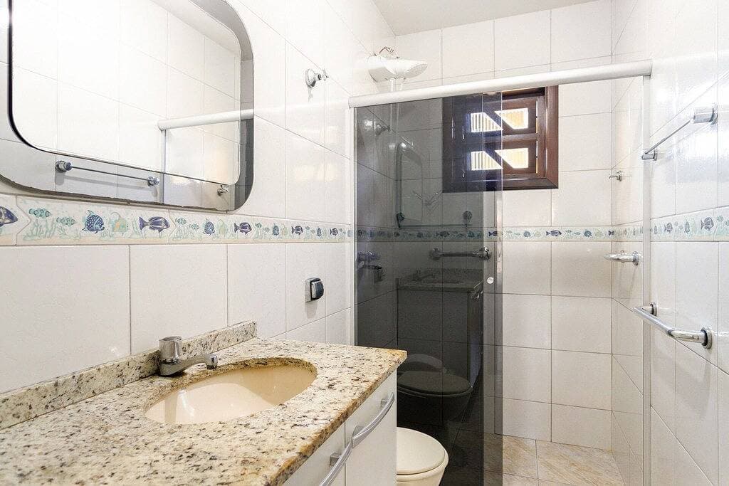 Foto 12 von 29: Haus mit Pool in Guaratuba-Barra do Saí – 100 m vom Strand entfernt