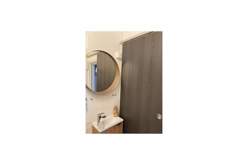Foto 4 von 14: Room in house drome + viarhona + freeway + jacuzzi (extra charge)