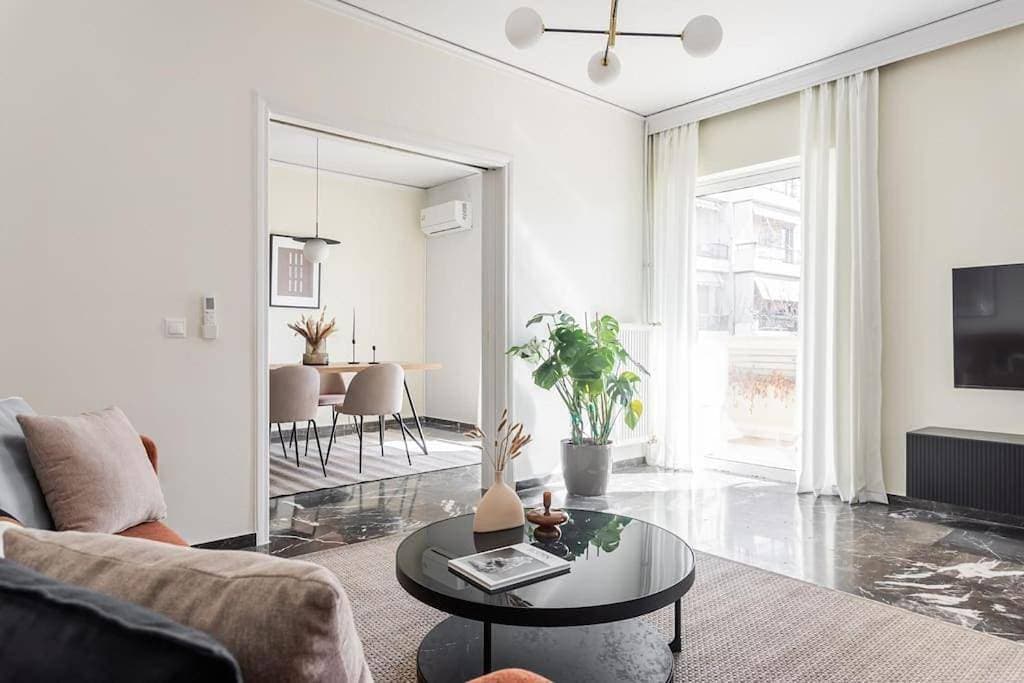 Upscale 3BR Apartment in Chalandri by UPSTREET 1