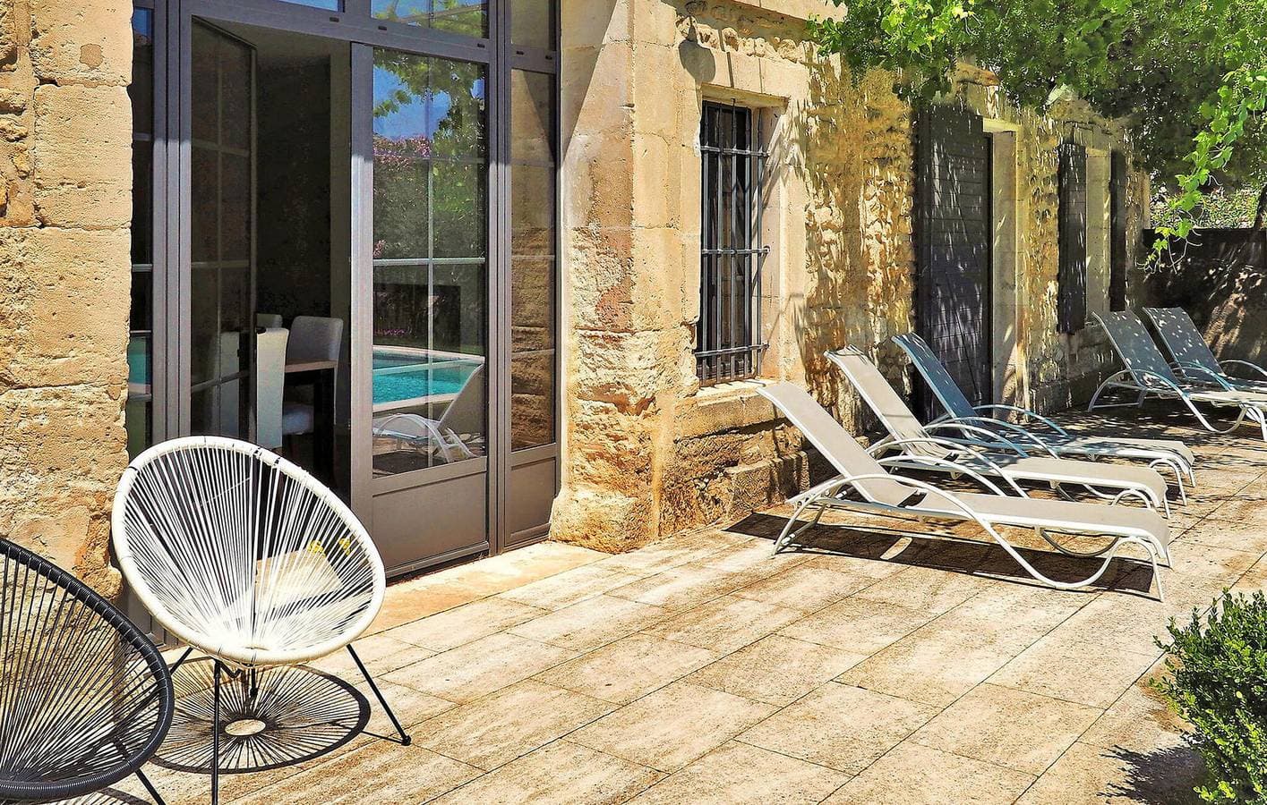 Foto 13 von 33: Chic Apartment with Pool, Parking & AC Near the goûthé de Maussane