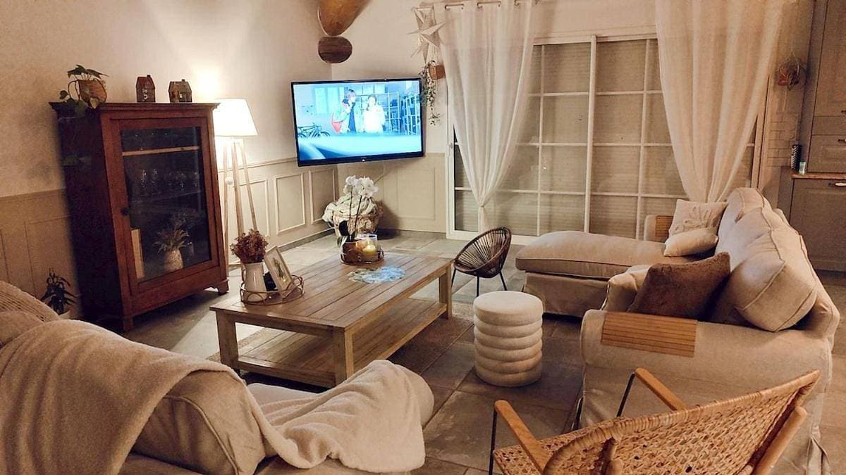 Large family farmhouse, 13 people, Ardèche Gorges 1