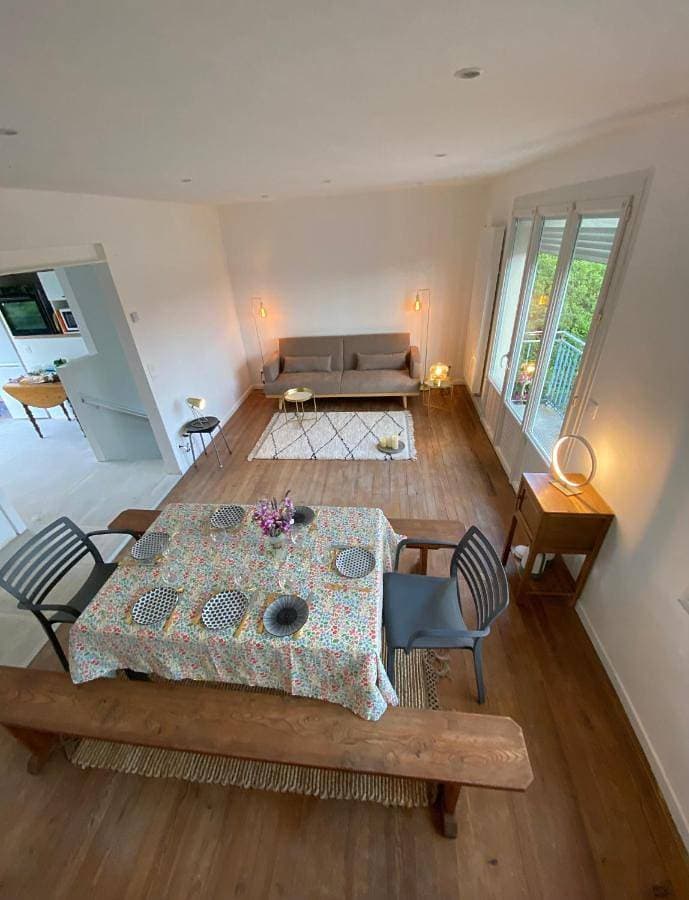 La maison bleue vacance et jardin, la mer à 550 m 1