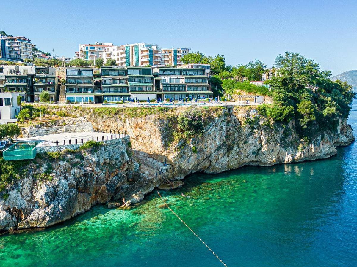 Luxury Villa 5 1