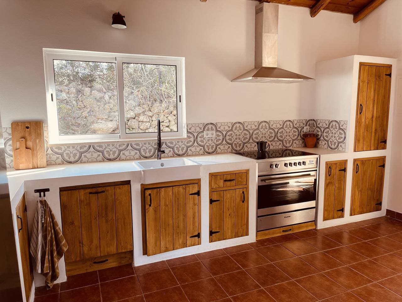 Foto 7 von 41: Portucasa — Casa Colinas Roxas