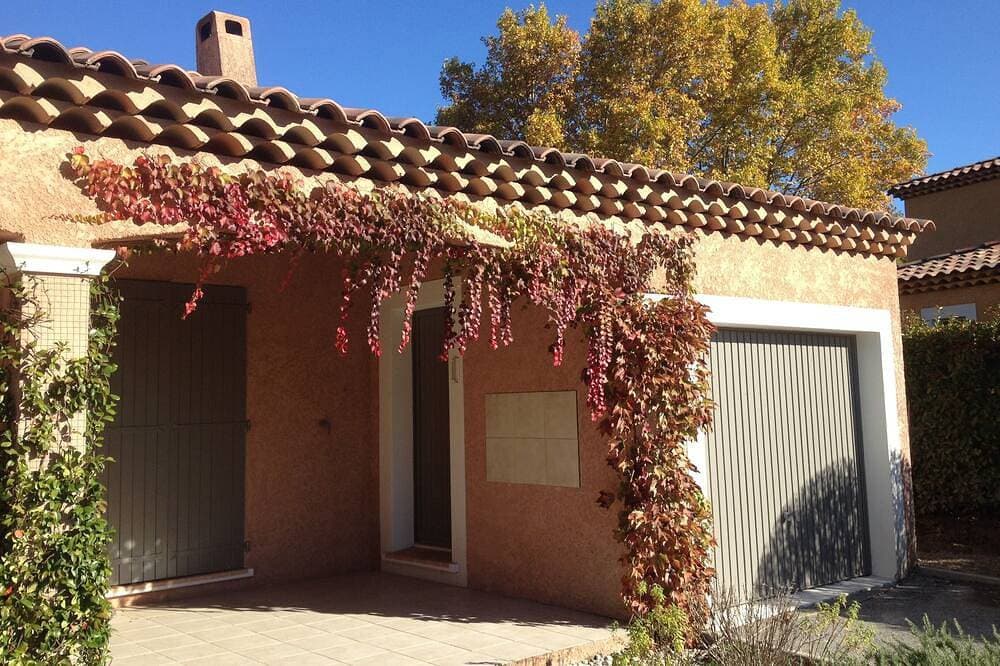 Foto 9 von 30: Elegante Villa mit privatem Garten in einer exklusiven Siedlung mit großem Pool