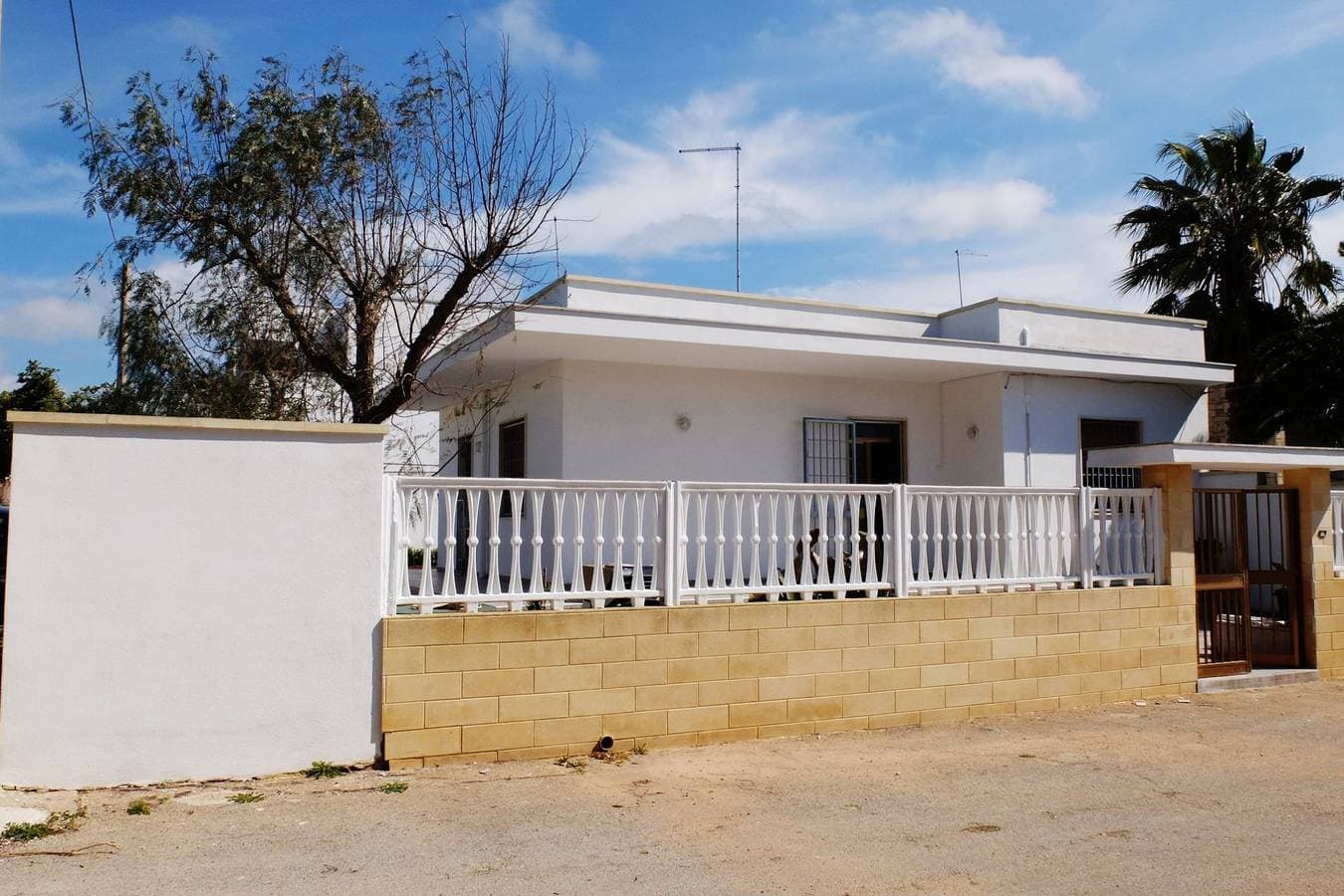 Foto 2 von 34: Villa für 6 Personen mit Garten