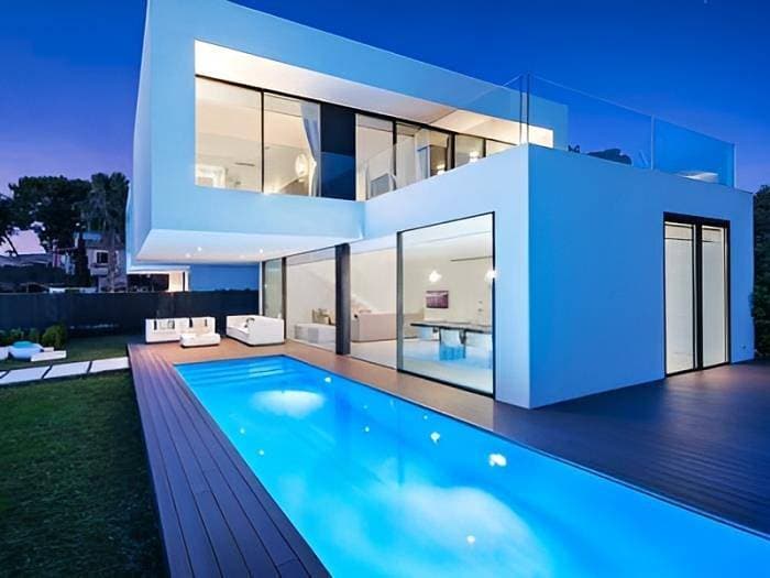 Luxusvilla mit Pool und 100 m vom Strand entfernt 1