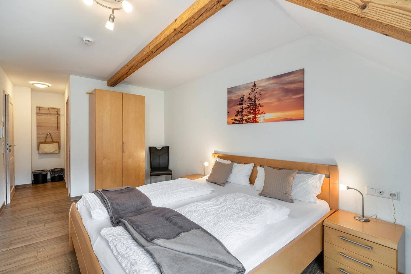 Foto 10 von 26: 'Gästezimmer Hörnlebergblick' mit gemeinsamer Terrasse, gemeinsamem Garten und Wi-Fi