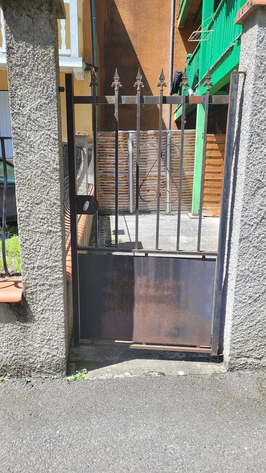 Foto 12 von 12: Ferienwohnung 'Au Cocon De La Tour Des Jacobins' mit privater Terrasse und WLAN