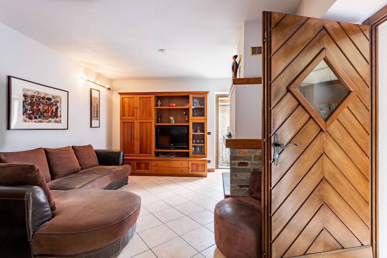 Foto 7 von 49: Ferienwohnung für 4 Personen mit Terrasse