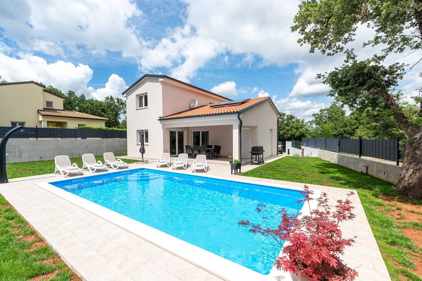 Villa Putina mit privatem Pool und Garten 1