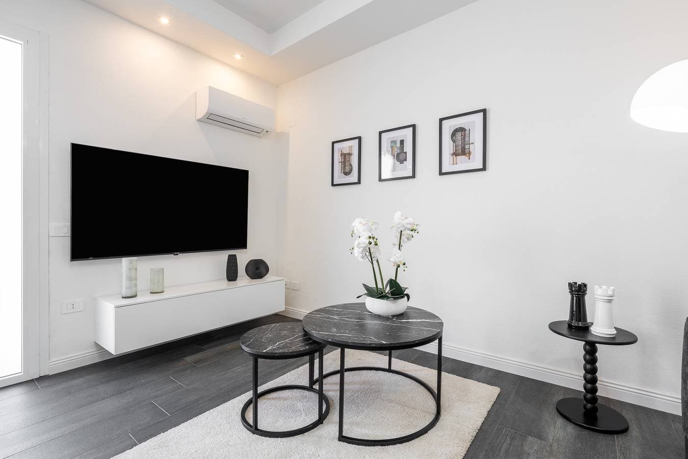 Foto 4 von 25: Apartment 'Black E White' mit WLAN und Klimaanlage
