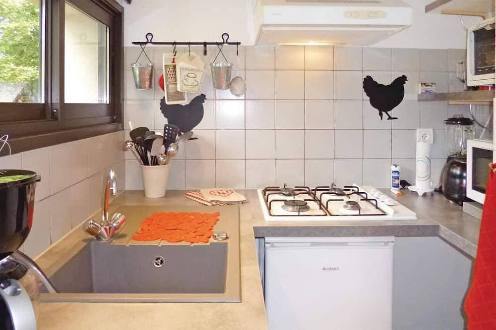 Foto 12 von 22: 1 bedroom cozy home in Ectot L'Auber