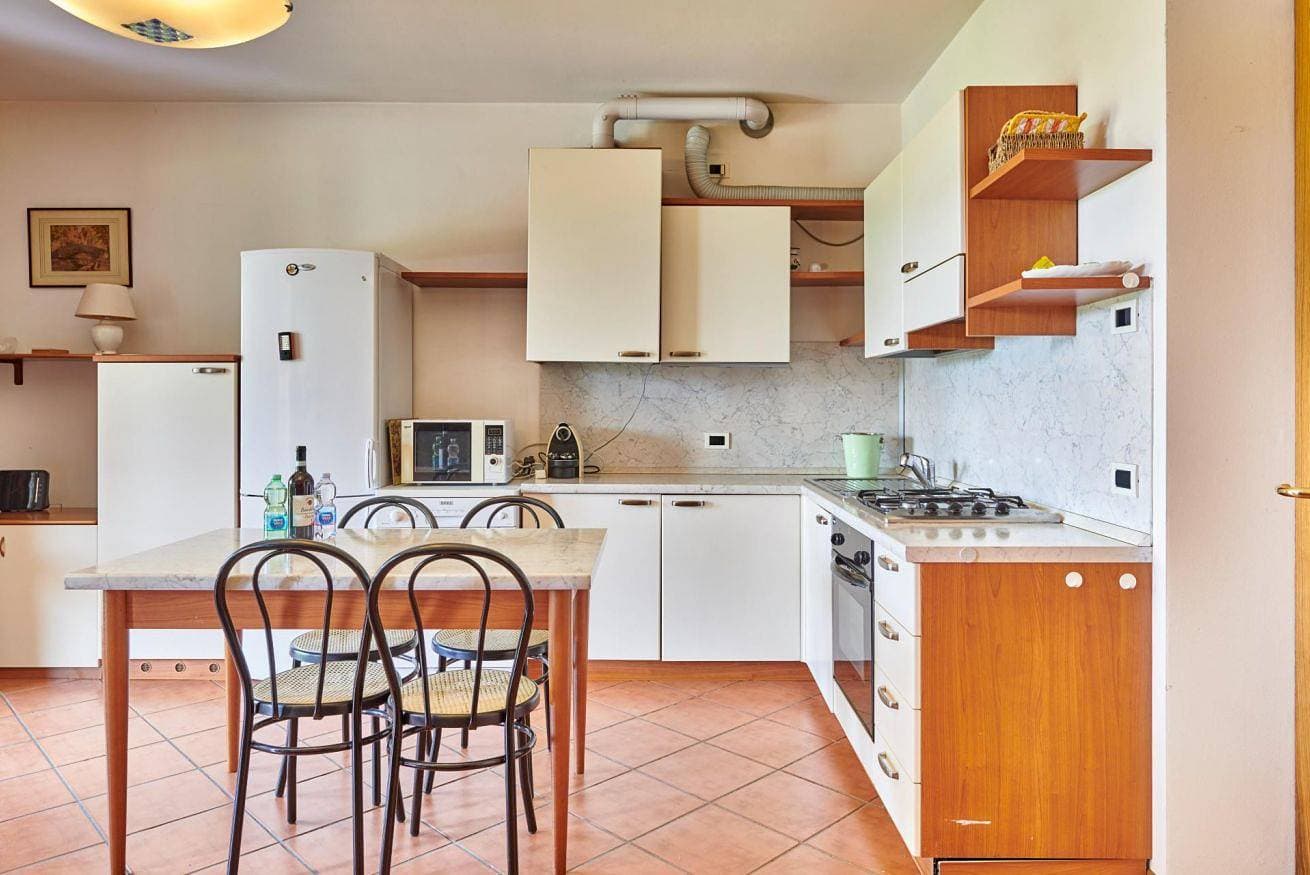 Foto 4 von 13: ApartmentsGarda - Baia D'Argento 1