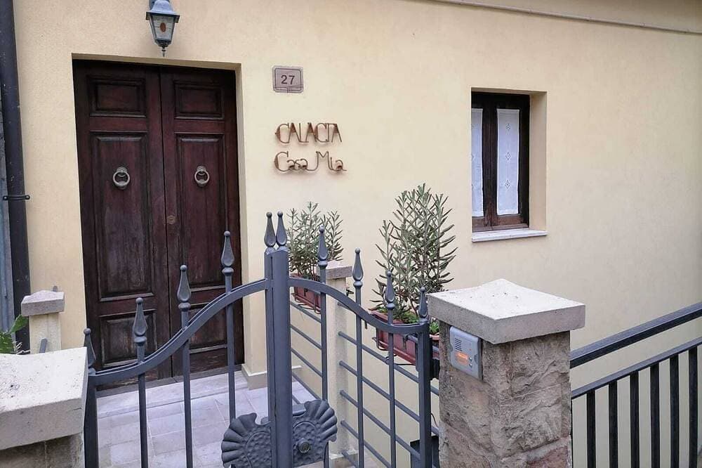 Foto 10 von 30: Calacta – mein Haus, freistehend, renoviert, Meerblick aus verschiedenen Zimmern