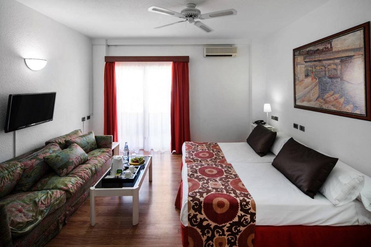 Foto 4 von 51: Hotel für 10 Personen mit Garten