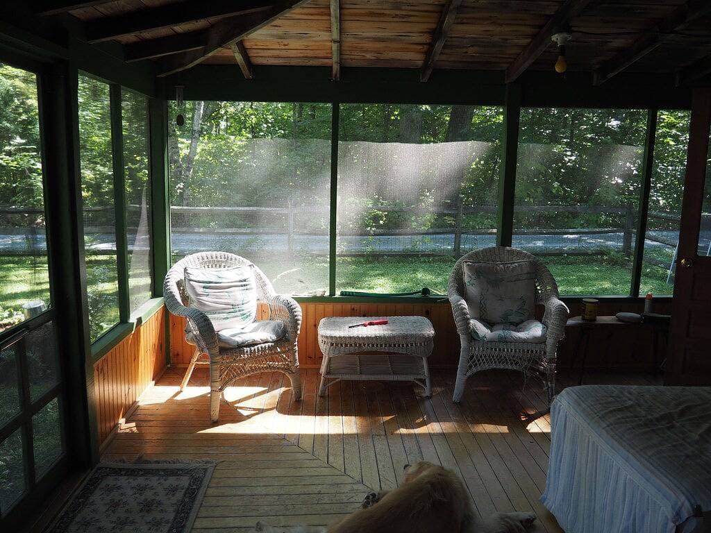 Klassische Vermont Kabine auf 2. 5 Acres mit Seefront 1