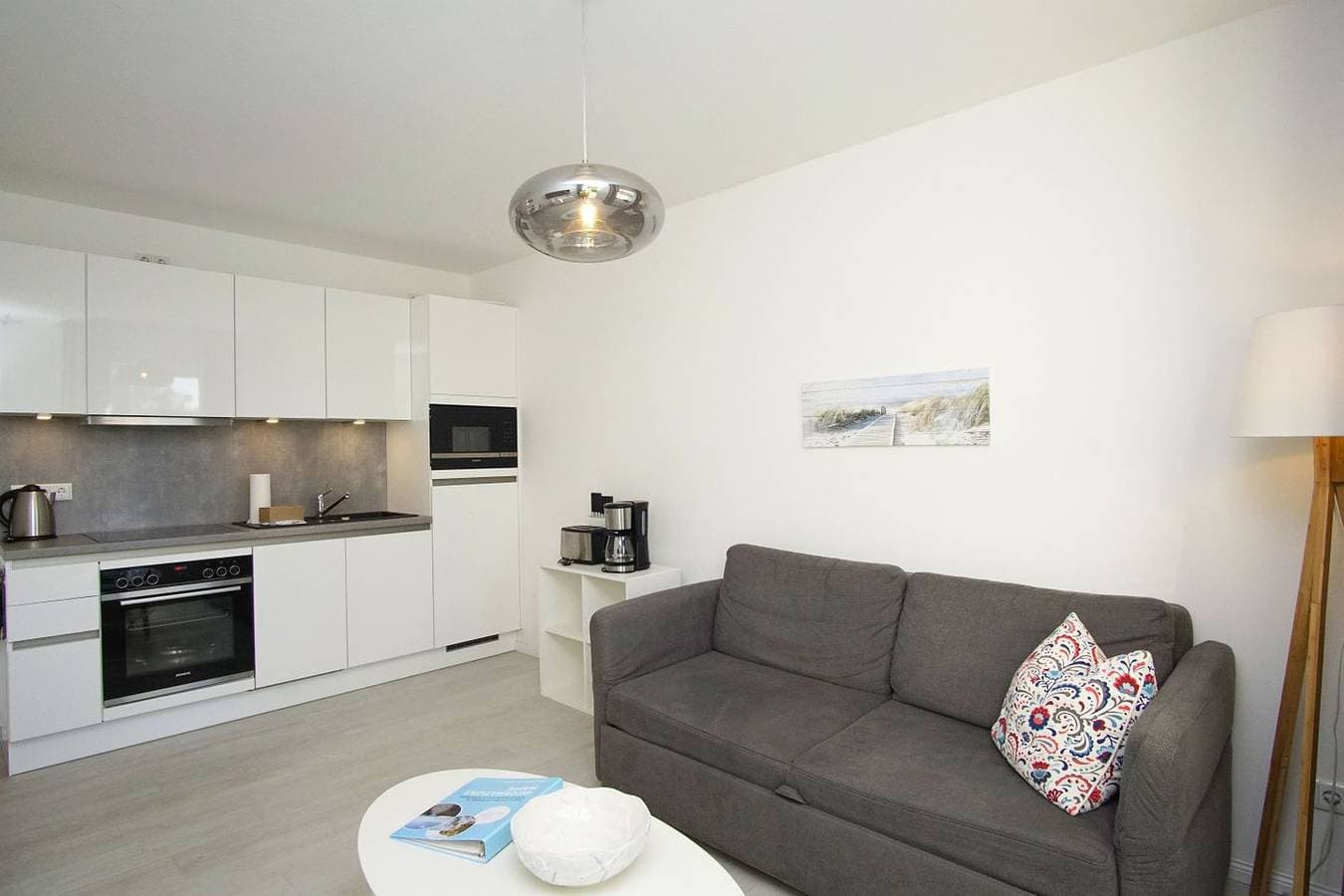 Foto 5 von 21: Moderne Ferienwohnung mit eigener Terrasse - Haus Inselwind FeWo MEERstille