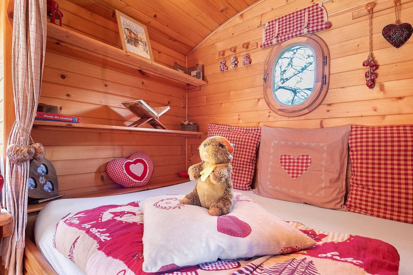 Foto 10 von 22: Roulotte Gentiane – Entspannung in den Pyrenäen, Nähe Gavarnie
