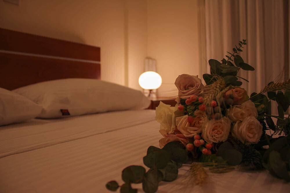 On the Beach House -Cozy bungalow in front of the Latsi beach. Best for families 1