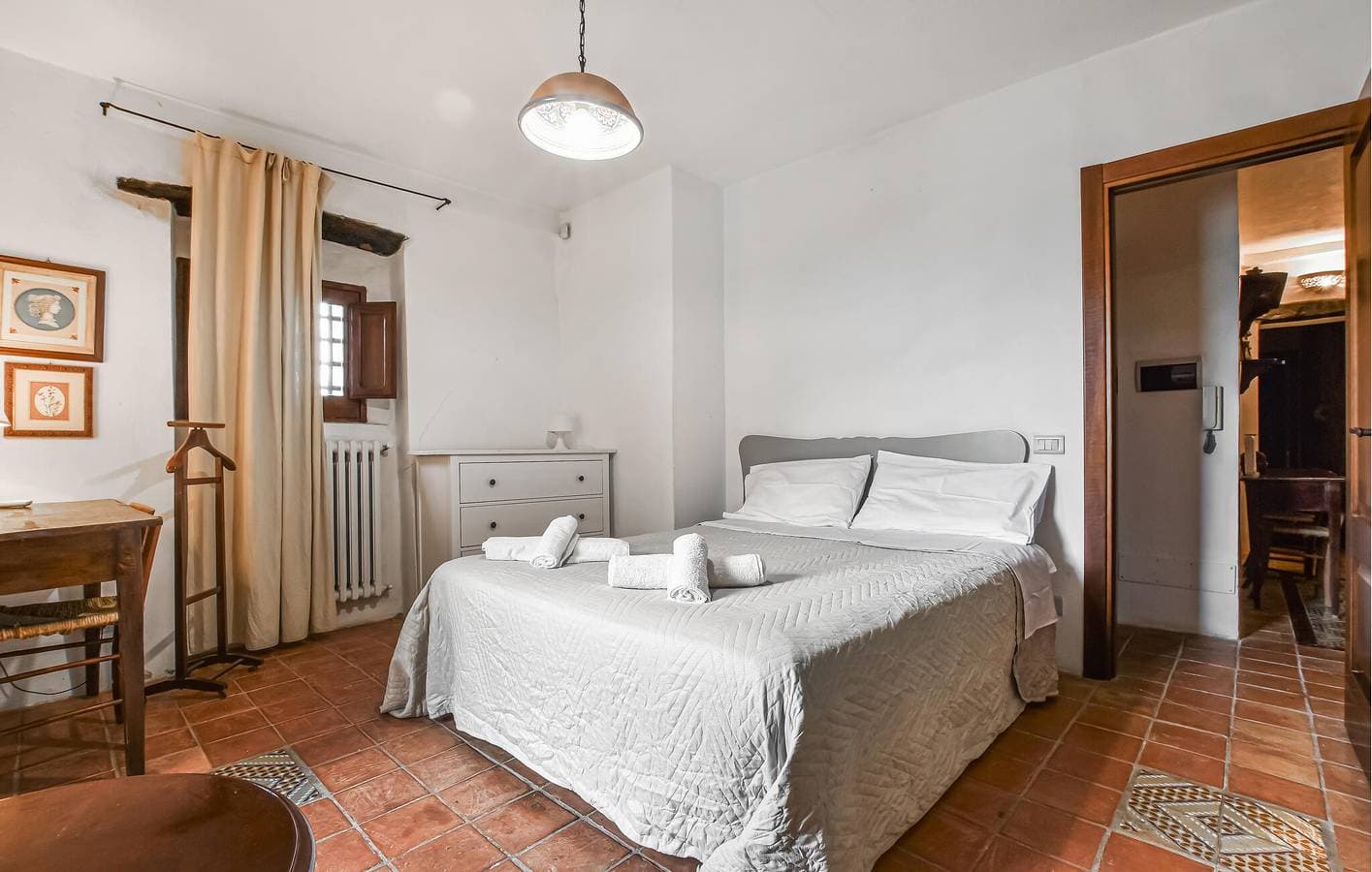 Foto 8 von 35: Apartment mit Meerblick, Pool, WLAN und Terrasse – nur wenige Schritte vom Strand entfernt