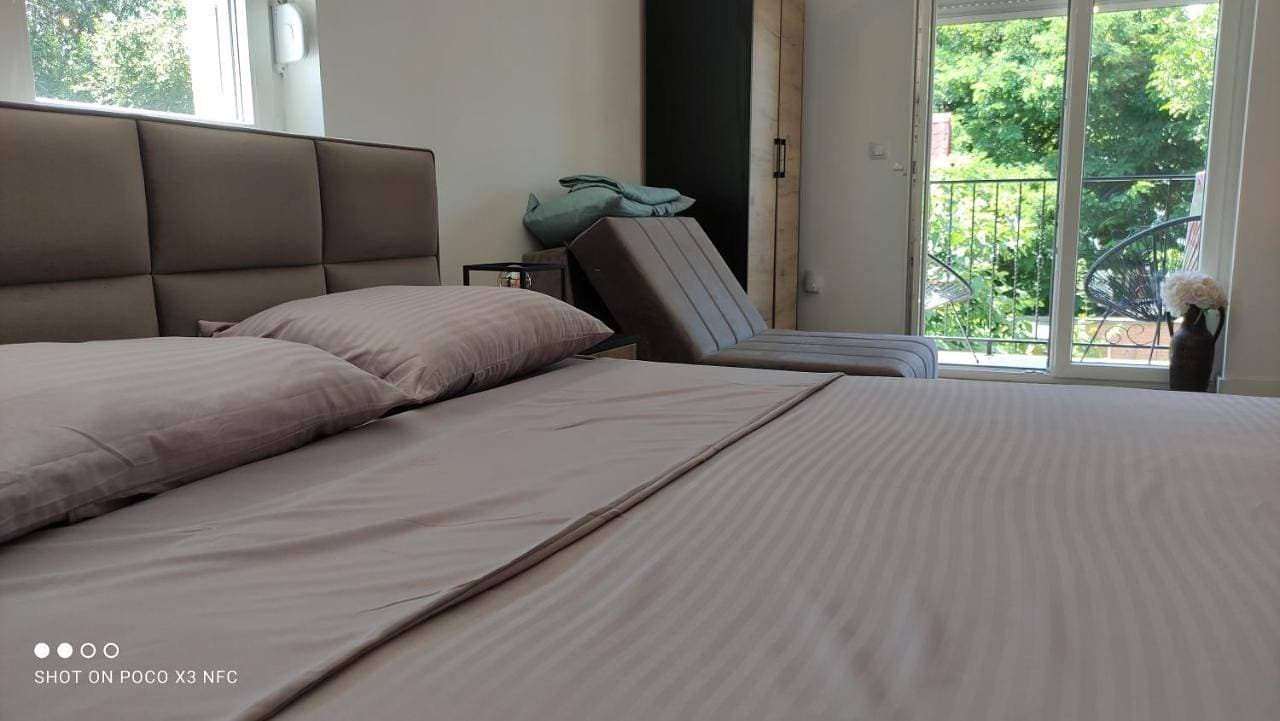 Foto 3 von 15: One-Bedroom Apartment