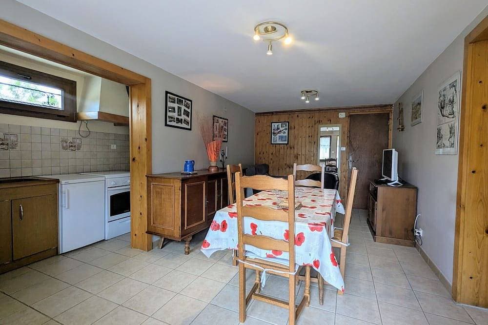 Foto 11 von 15: Gemütliches Ferienhaus in Seenähe mit Terrasse und WLAN