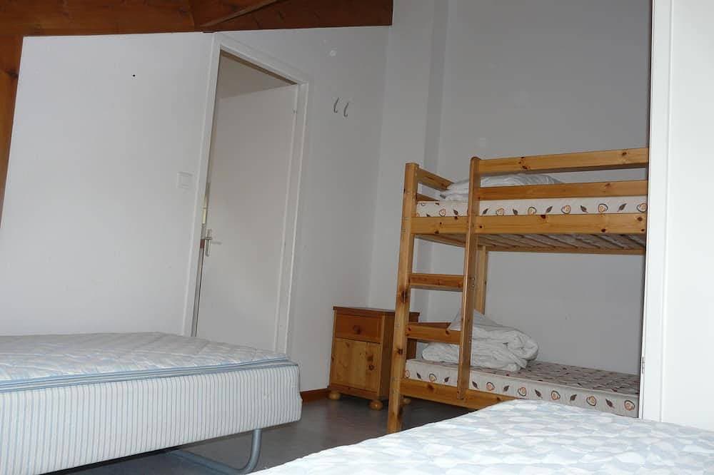 Foto 2 von 19: Einfamilienhaus mit Pool, Kinderclub in der Wohnanlage