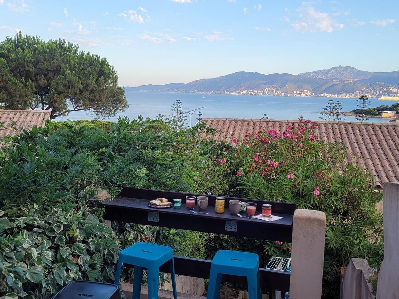Foto 10 von 14: Ferienhaus 'Petite-villa La Maredda À Porticcio' mit privatem Garten und Klimaanlage