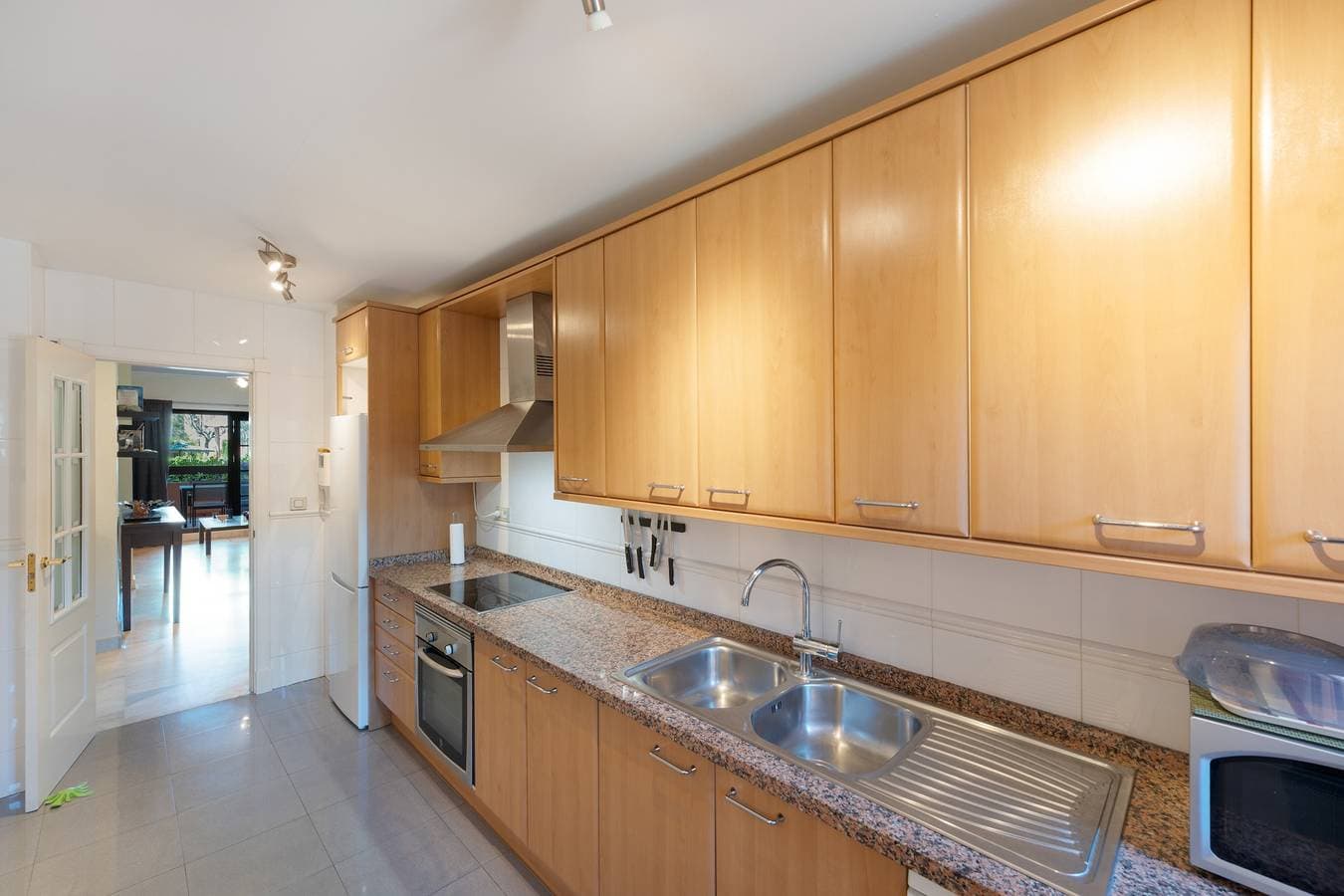 Foto 5 von 32: Apartment 'Inner Paradise' mit Gemeinschaftspool, WLAN und Klimaanlage