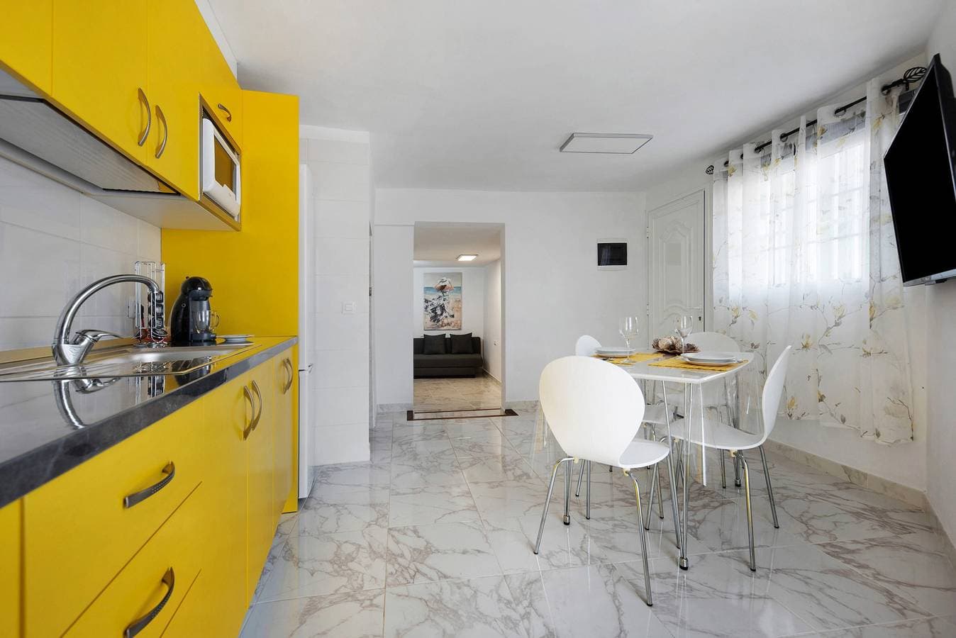 Foto 5 von 21: Ferienhaus Casita Auxilia Bajo mit Meerblick, überdachter Terrasse und WLAN