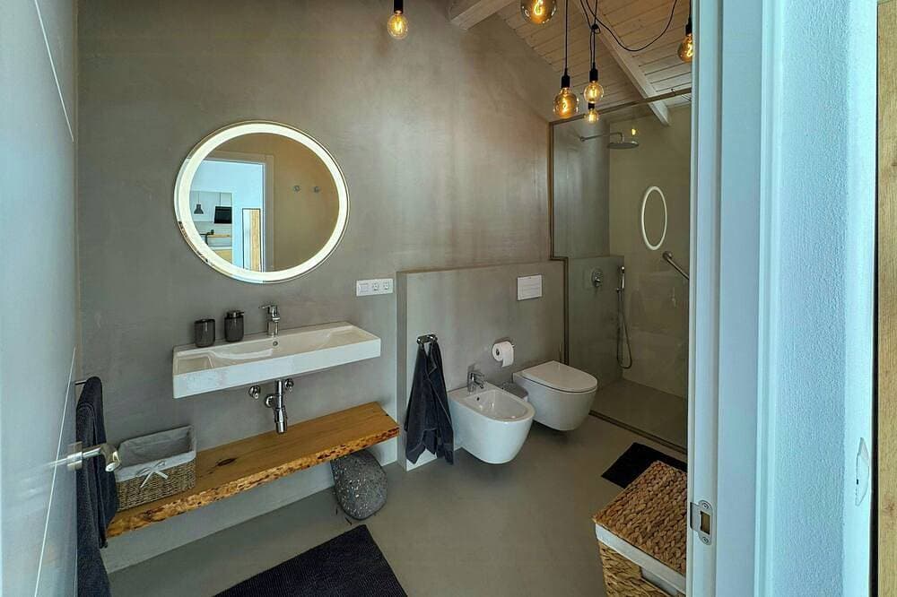 Foto 11 von 30: Eine Oase des Designs und der Ruhe mit Pool auf Lanzarote