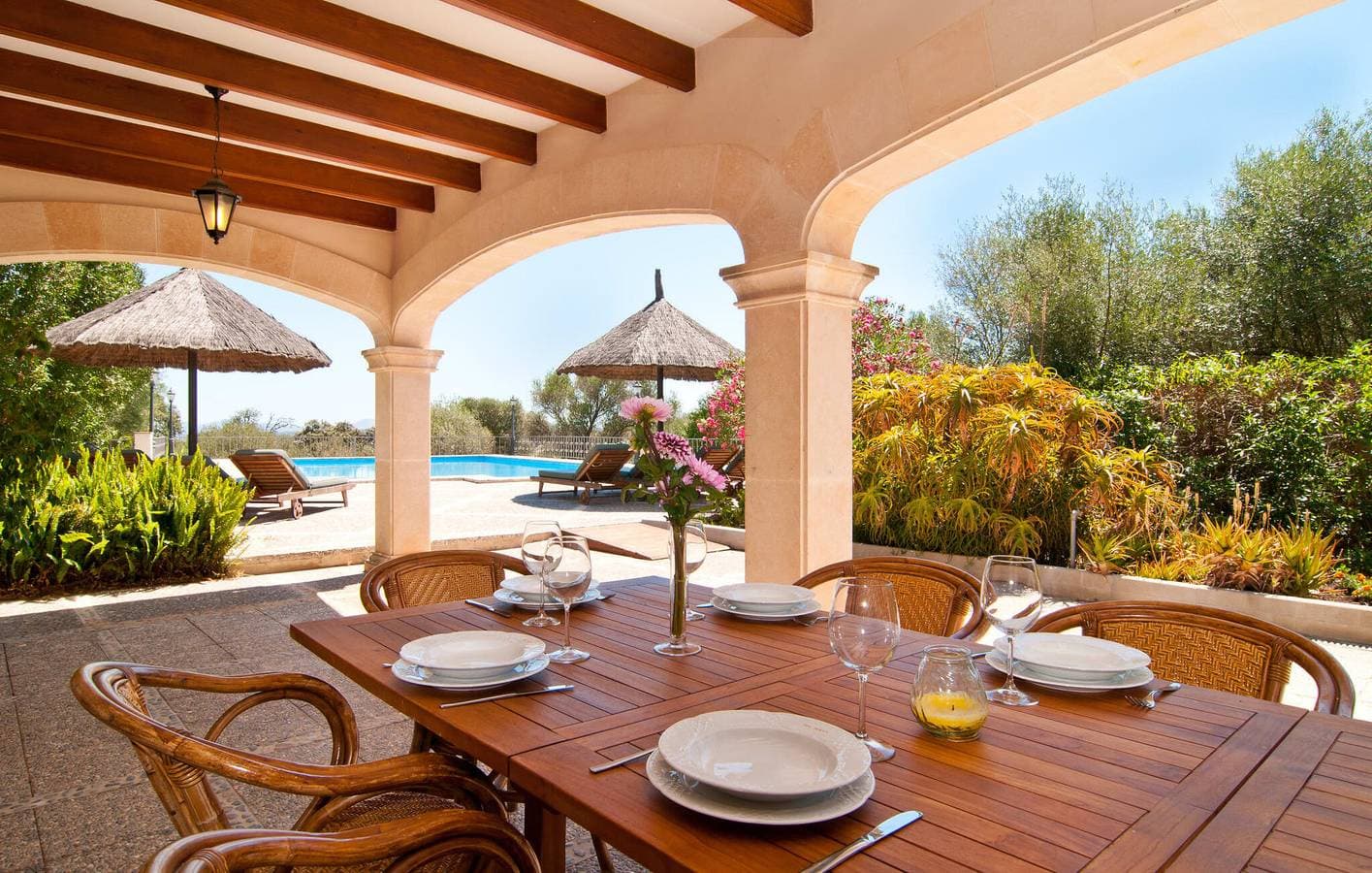 Foto 9 von 51: Paradies am Pool mit Klimaanlage und WiFi - 200m zum Restaurant
