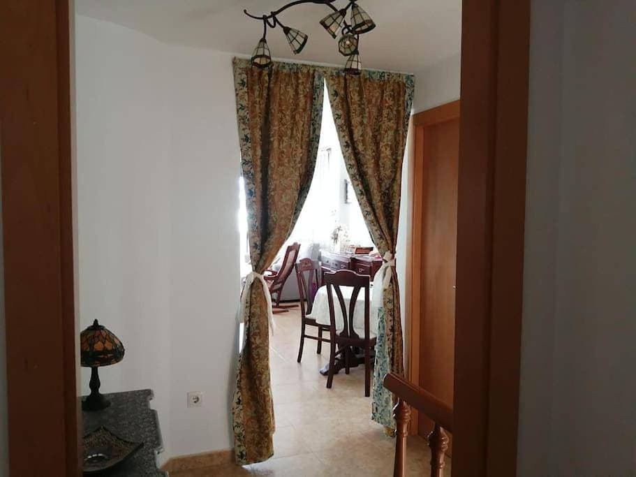 Foto 11 von 14: Two-Bedroom Apartment
