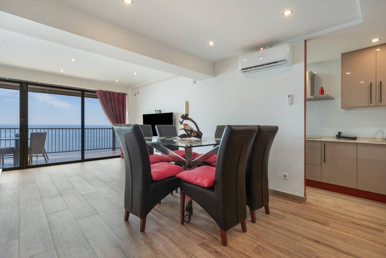 Foto 5 von 21: Ferienwohnung 'Paradisaco 28 Frente Al Mar' mit Meerblick, WLAN und Klimaanlage