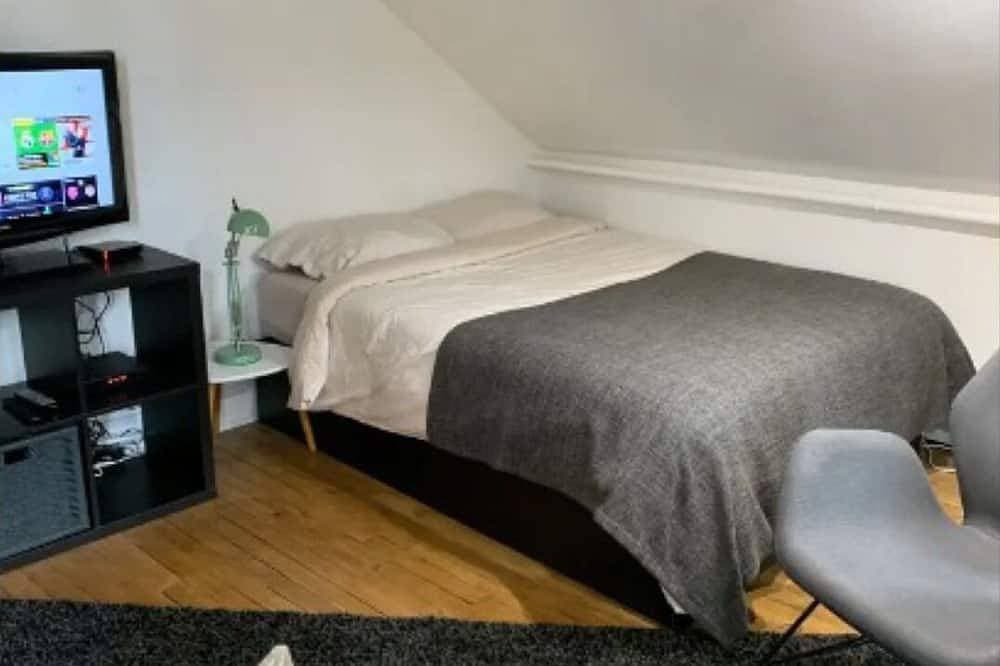 Foto 3 von 10: Studio Rambouillet / wifi