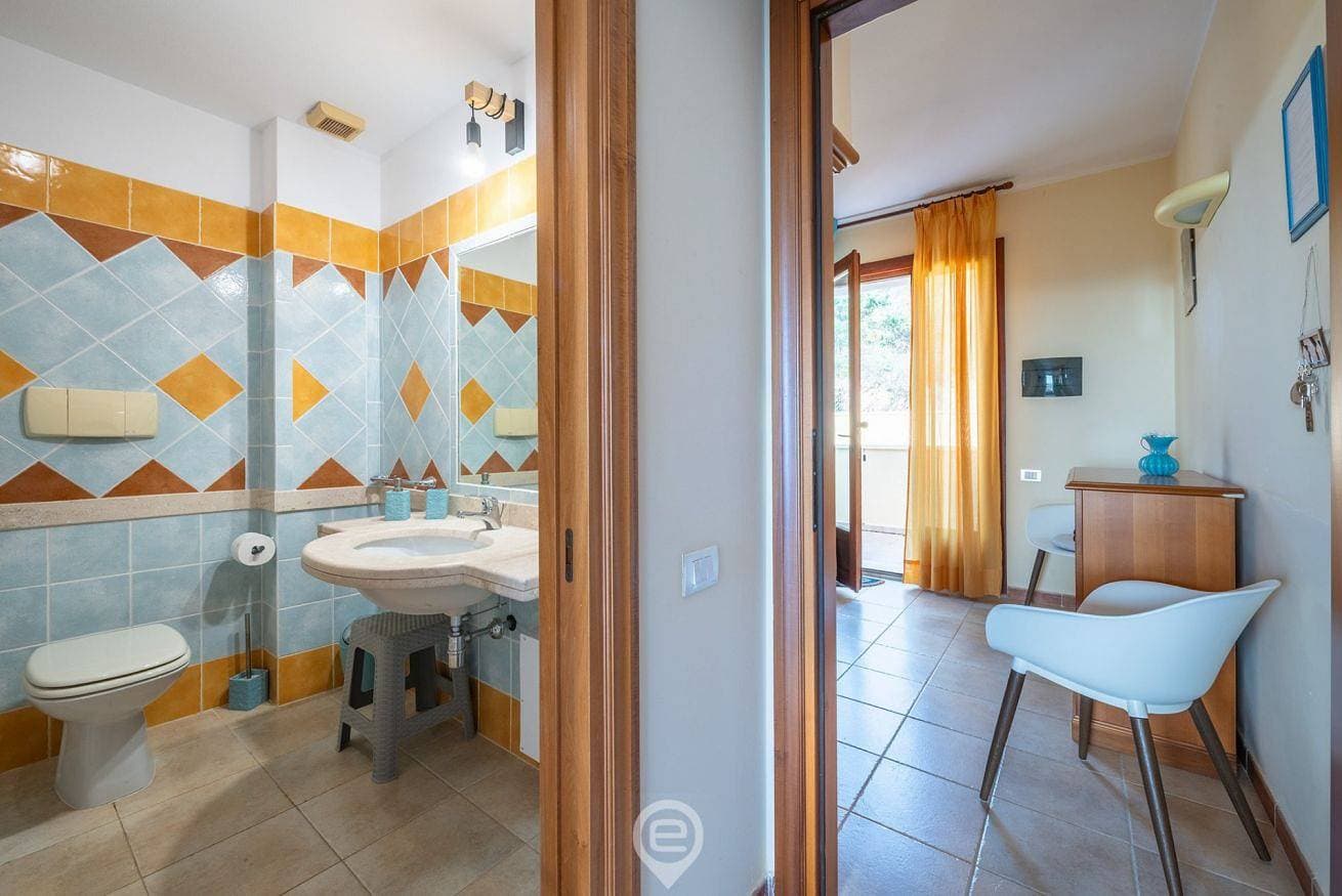Foto 12 von 26: Ferienwohnung für 2 Personen mit Balkon/Terrasse