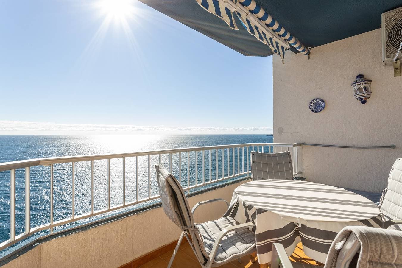 Apartment with sea view 1