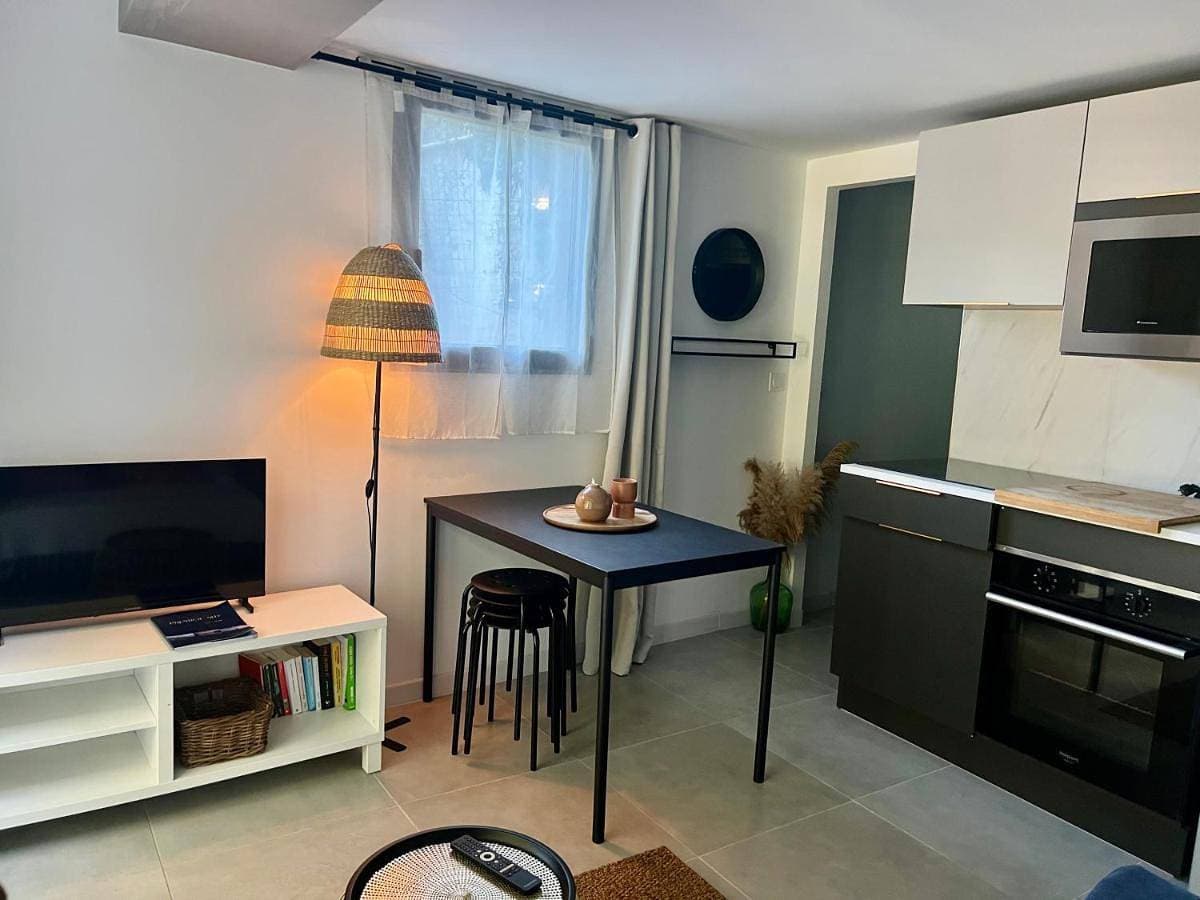 Foto 4 von 15: One-Bedroom Apartment with Garden